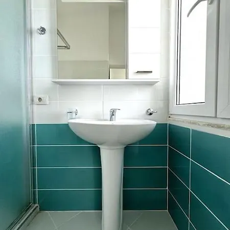 Elena - Luxury Diva * Sarandë