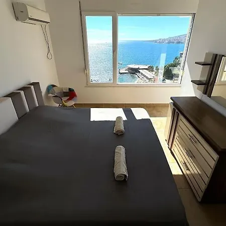 Elena - Luxury Diva *