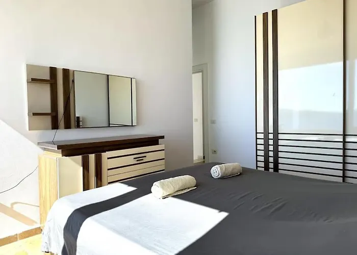 Elena - Luxury Diva *