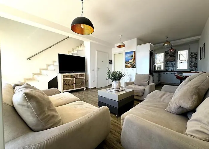 Elena - Luxury Diva 公寓