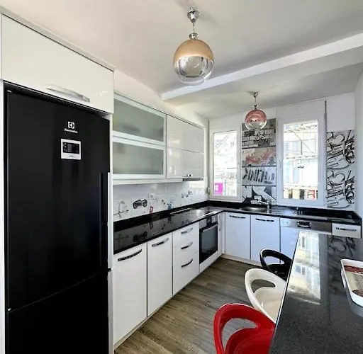 Elena - Luxury Diva Apartment *