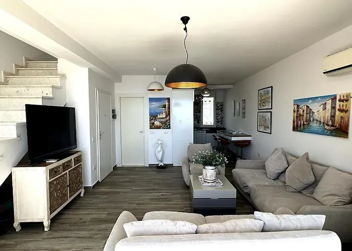 Elena - Luxury Diva Apartment *